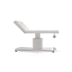 Moderner verstellbarer Massagetisch in Weiß für Wellness- und Kosmetikstudios, Seitenansicht auf weißem Hintergrund.