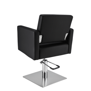Schwarzer Friseurstuhl mit verchromtem Sockel, modernes Design, ideal für Salons und Friseure.