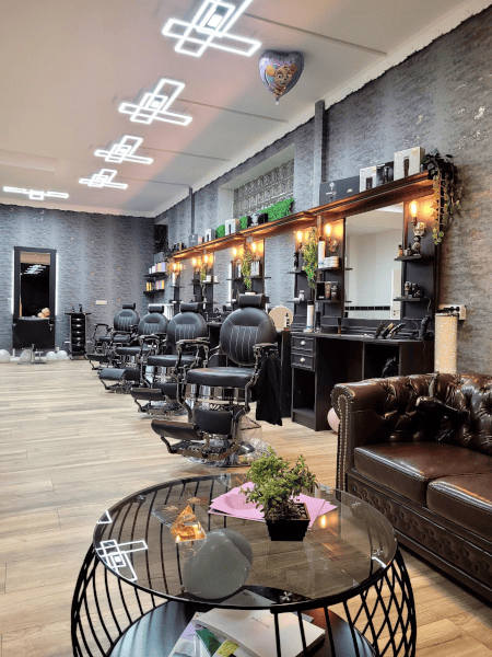 VIP FRISEUR SALON Rötgelsbüttel eingerichtet von A-Z Friseurdesign