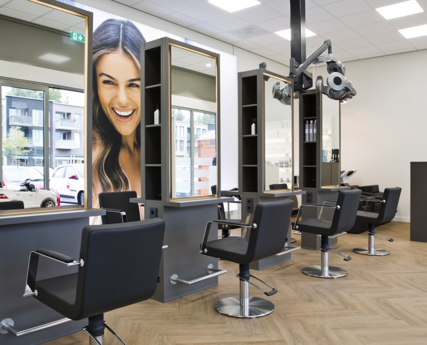 Kiela_Friseurstuhl_Sister Friseureinrichtung Inspirationen / Ideen