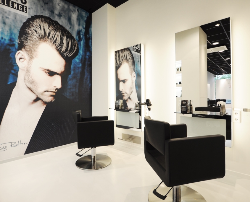 Kiela_Friseurstuhl_UBox Friseureinrichtung Inspirationen / Ideen